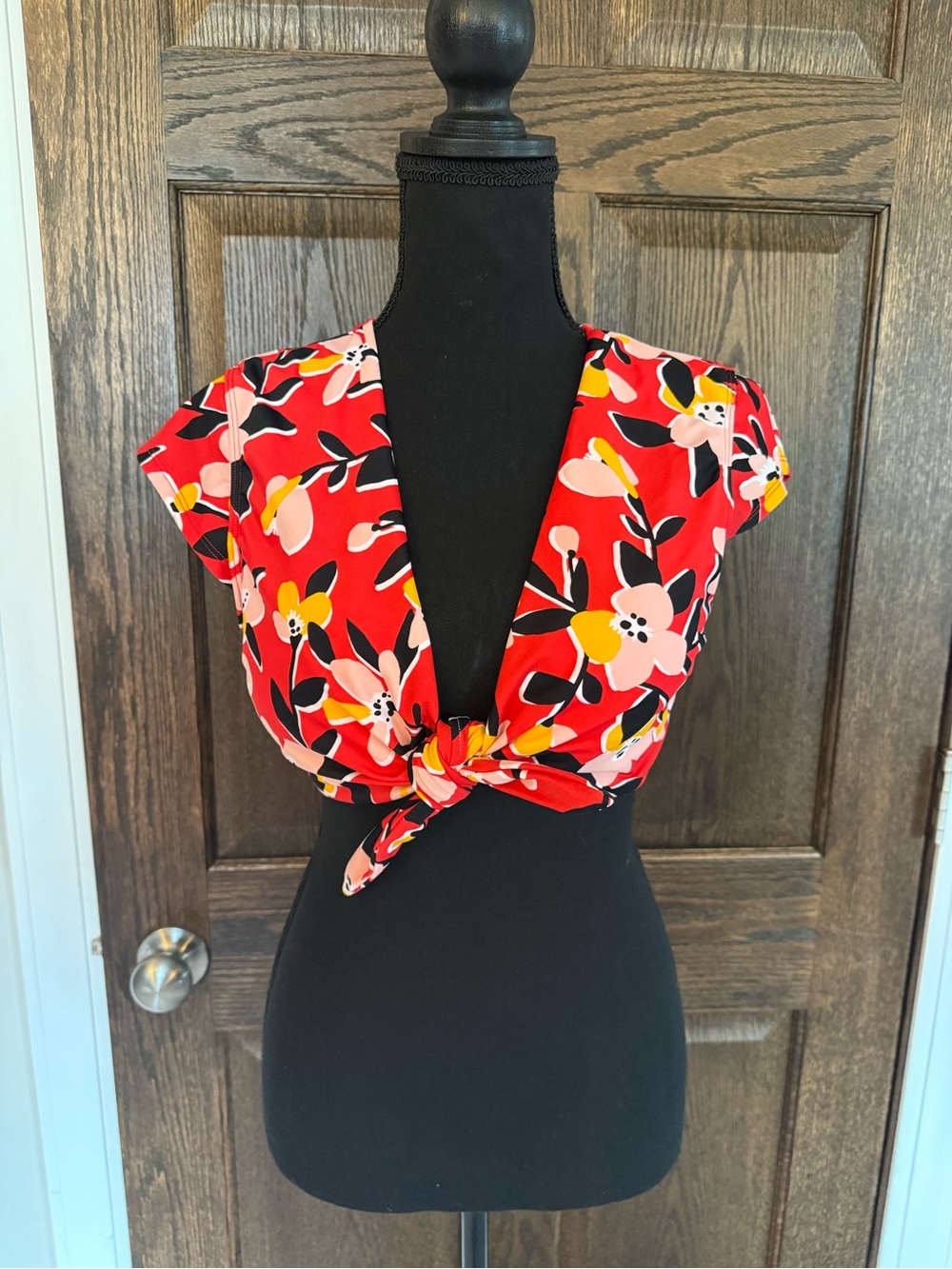 Beach Betty Red Floral Tie-Front Cap Sleeve Bikini Top - Women Medium